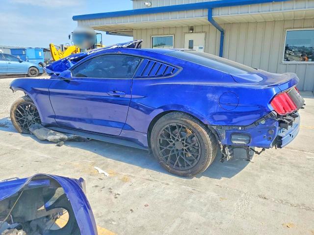 Photo 2 from auction – 2016 FORD MUSTANG with VIN 1FA6P8TH5G5259236