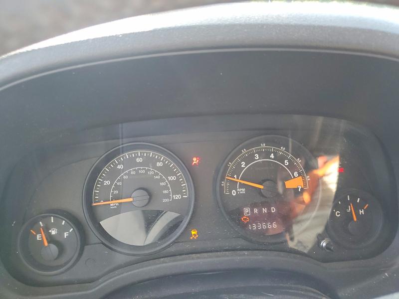 Photo 9 from auction – 2014 JEEP PATRIOT with VIN 1C4NJRFB7ED717415