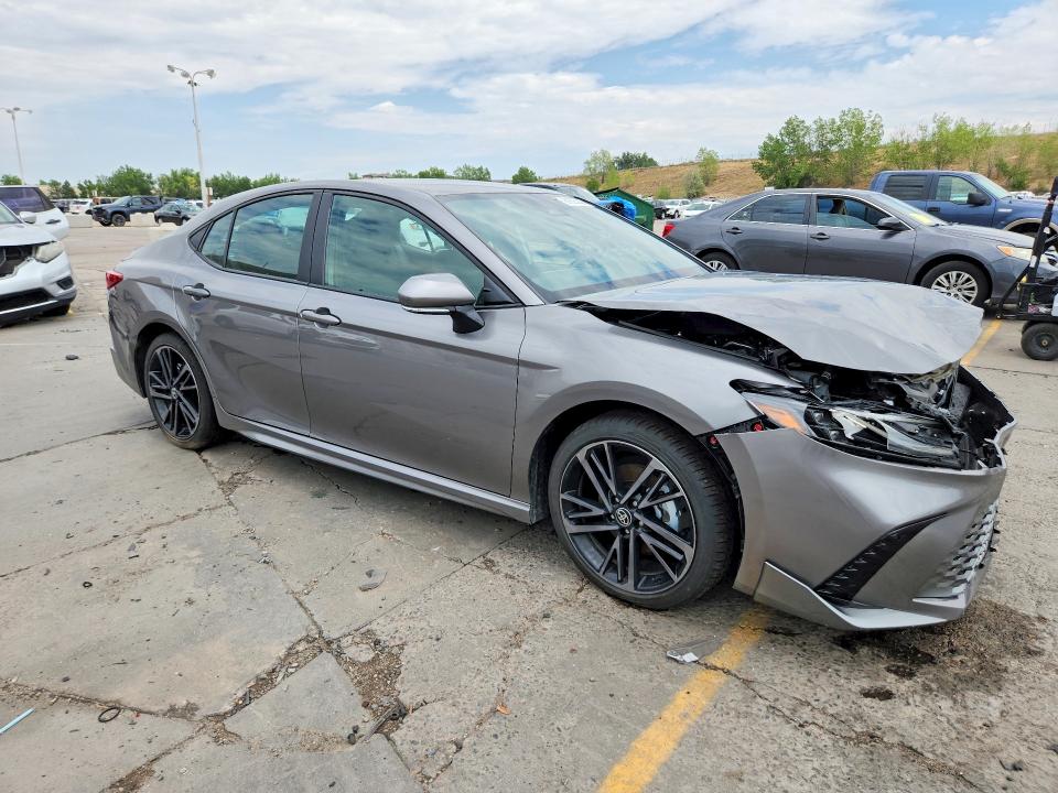 Photo 4 from auction – 2025 TOYOTA CAMRY with VIN 4T1DAACK5SU513558