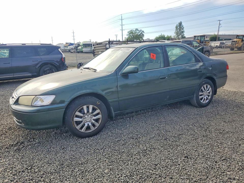 2001 TOYOTA CAMRY - Търг №62137886
