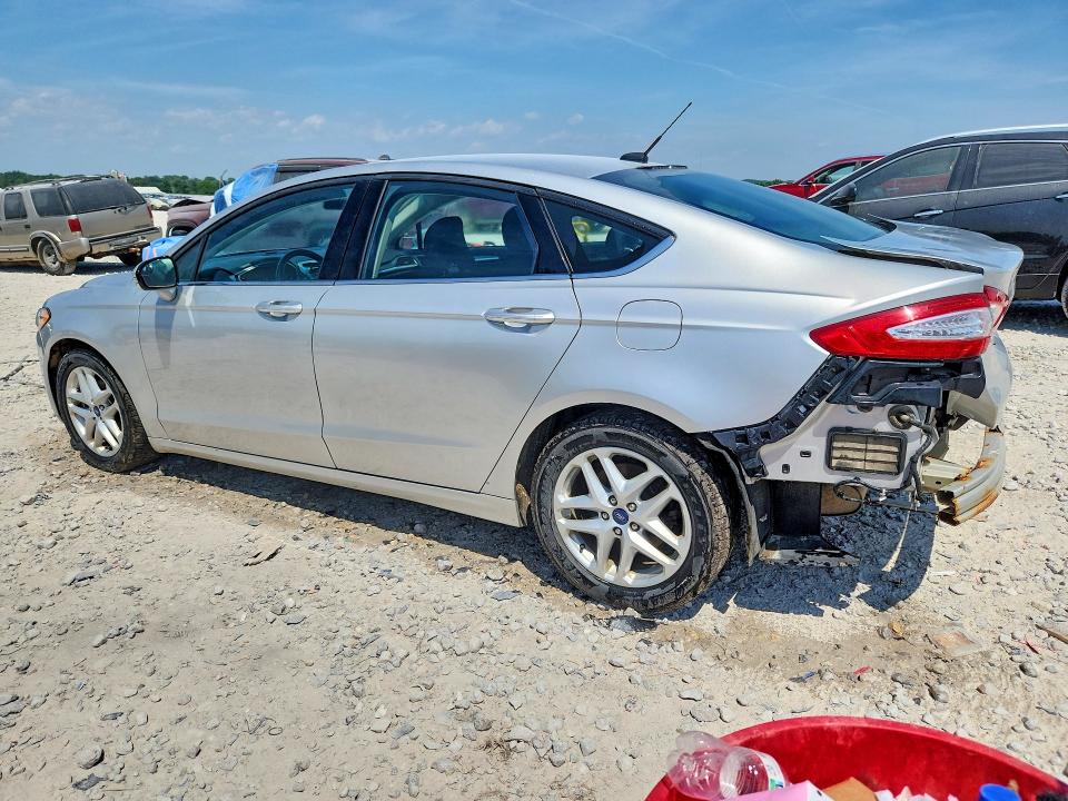 Photo 2 from auction – 2016 FORD FUSION with VIN 3FA6P0H72GR379316