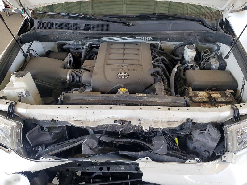 Photo 12 from auction – 2015 TOYOTA SEQUOIA with VIN 5TDDW5G17FS121240