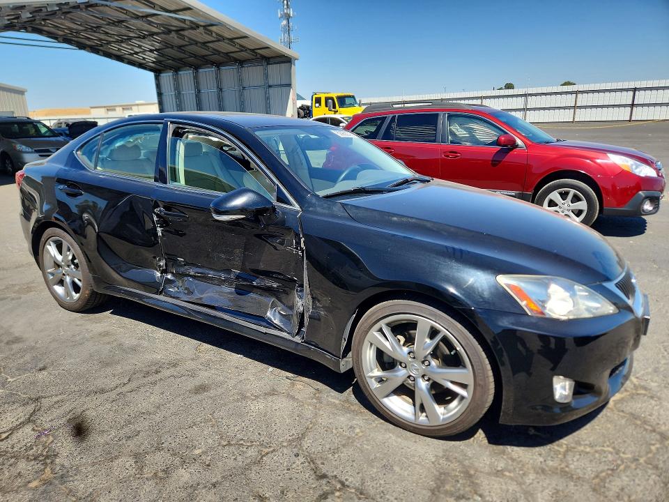 Photo 4 from auction – 2010 LEXUS IS 250 with VIN JTHBF5C24A2095684