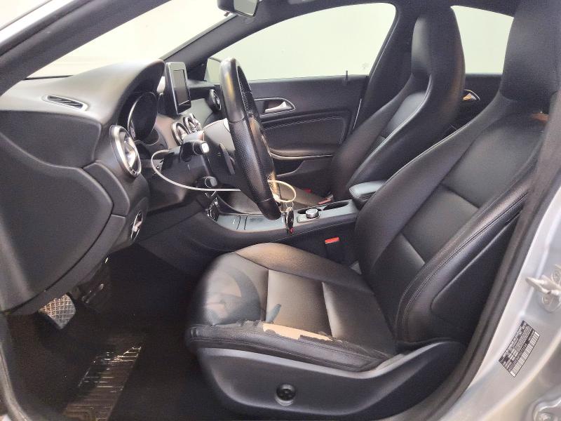 Photo 7 from auction – 2015 MERCEDES-BENZ CLA with VIN WDDSJ4EB4FN273144