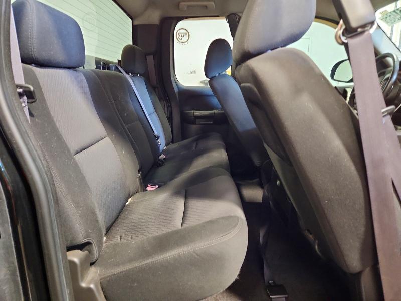 Photo 10 from auction – 2011 CHEVROLET SILVERADO with VIN 1GCRKSE37BZ253671