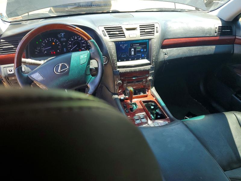 Photo 8 from auction – 2009 LEXUS LS with VIN JTHCL46F295002614