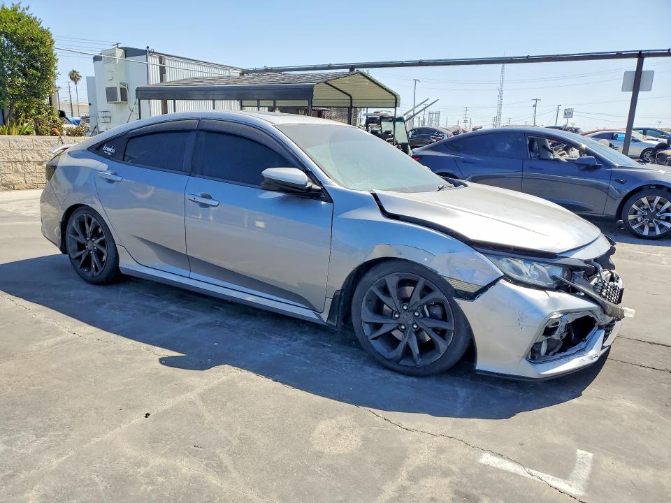 Photo 4 from auction – 2019 HONDA CIVIC with VIN 2HGFC1E58KH707245