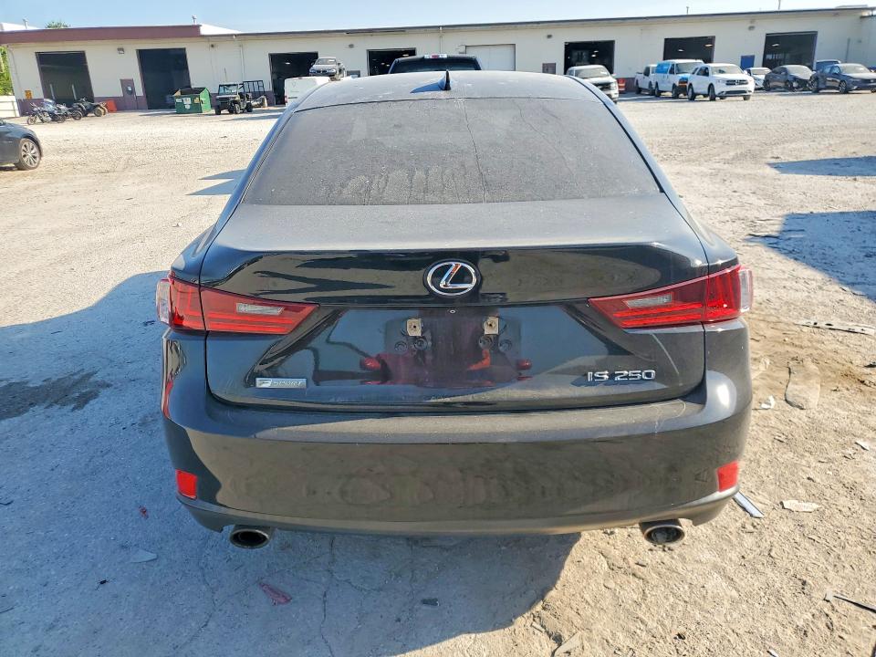 Photo 6 from auction – 2015 LEXUS IS with VIN JTHBF1D2XF5071368