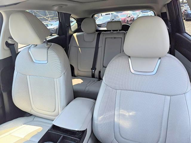 Photo 10 from auction – 2025 HYUNDAI TUCSON with VIN 5NMJECDE5SH606510