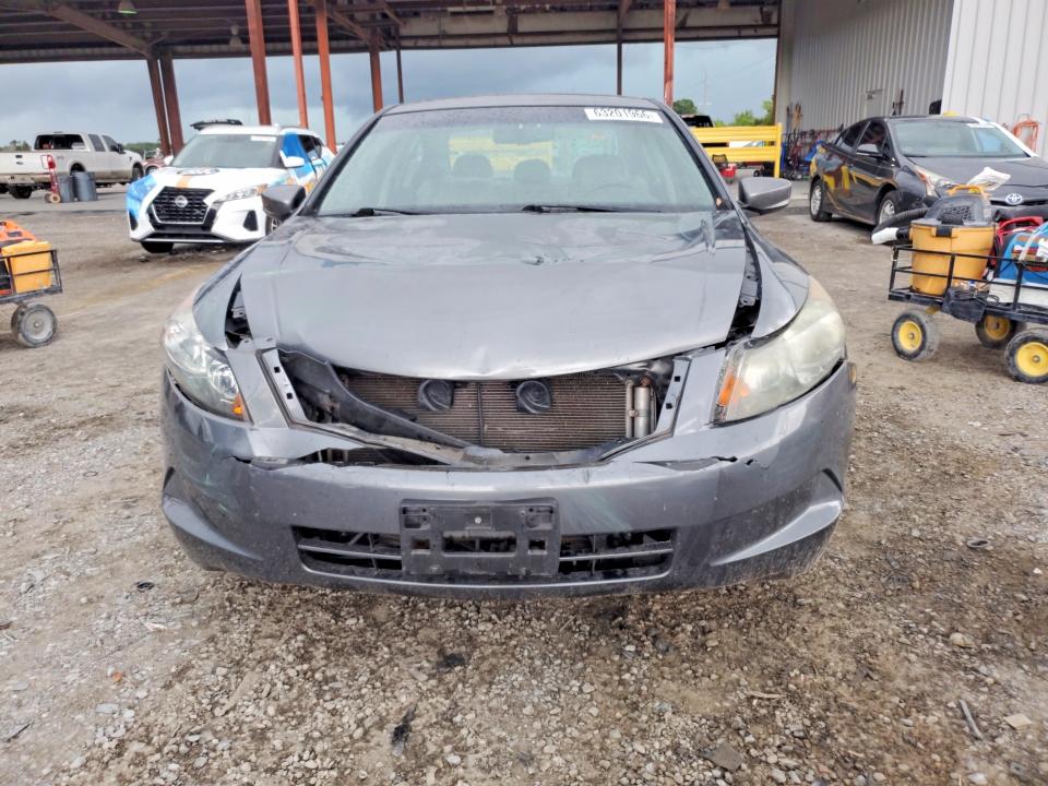 Photo 5 from auction – 2010 HONDA ACCORD with VIN 1HGCP2F85AA104031