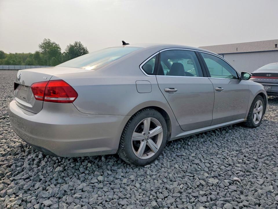 Photo 3 from auction – 2012 VOLKSWAGEN PASSAT with VIN 1VWBP7A38CC105164