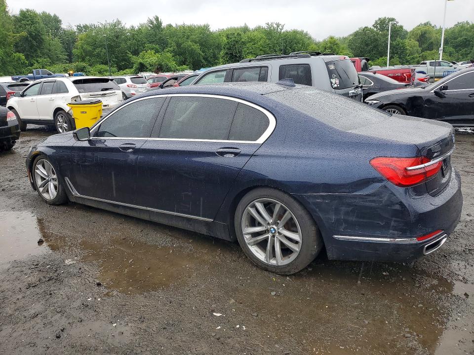Photo 2 from auction – 2018 BMW 750 with VIN WBA7F2C58JG423821