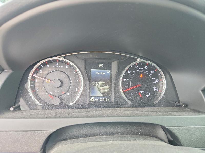 Photo 9 from auction – 2017 TOYOTA CAMRY with VIN 4T1BF1FK1HU767412