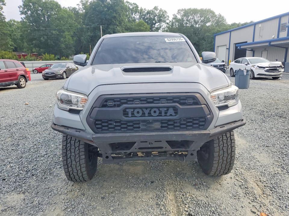 Photo 5 from auction – 2019 TOYOTA TACOMA with VIN 3TMCZ5ANXKM228551
