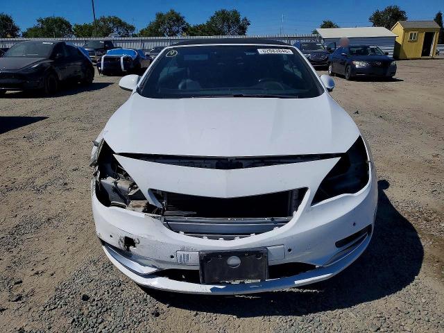 Photo 5 from auction – 2018 BUICK CASCADA with VIN W04WH3N57JG037087