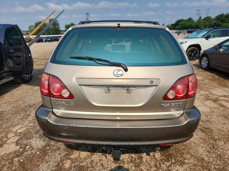 Photo 6 from auction – 2000 LEXUS RX with VIN JT6HF10U7Y0109813