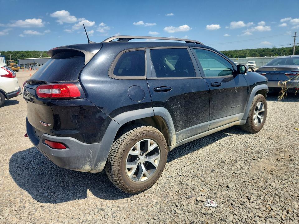 Foto 3 de la subasta – 2018 JEEP CHEROKEE con VIN 1C4PJMBB5JD566991