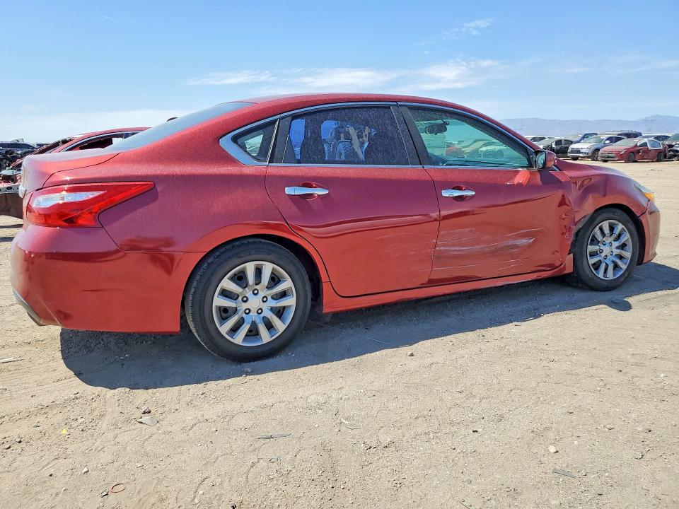 Photo 3 from auction – 2016 NISSAN ALTIMA with VIN 1N4AL3AP6GN369750