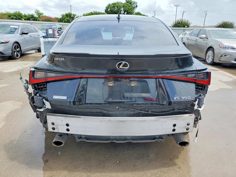 Photo 6 from auction – 2021 LEXUS IS with VIN JTHGZ1B28M5041119
