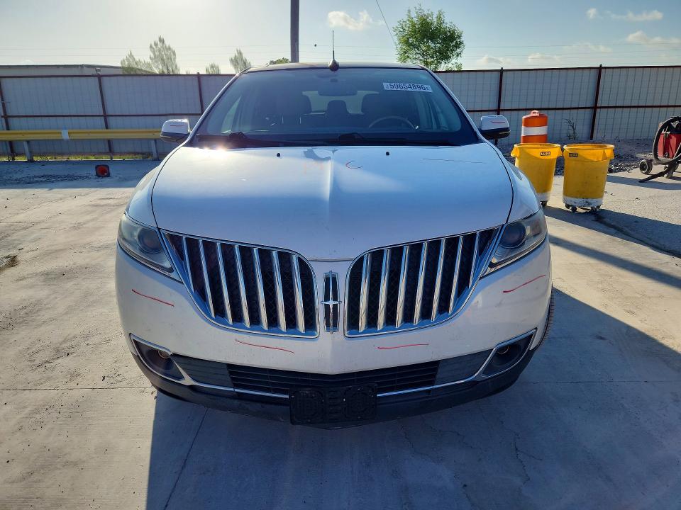 Photo 5 from auction – 2013 LINCOLN MKX with VIN 2LMDJ6JK3DBL35470