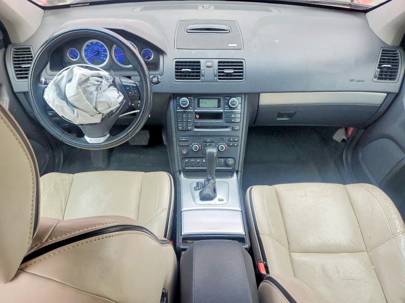 Photo 8 from auction – 2013 VOLVO XC90 with VIN YV4952CT0D1657288