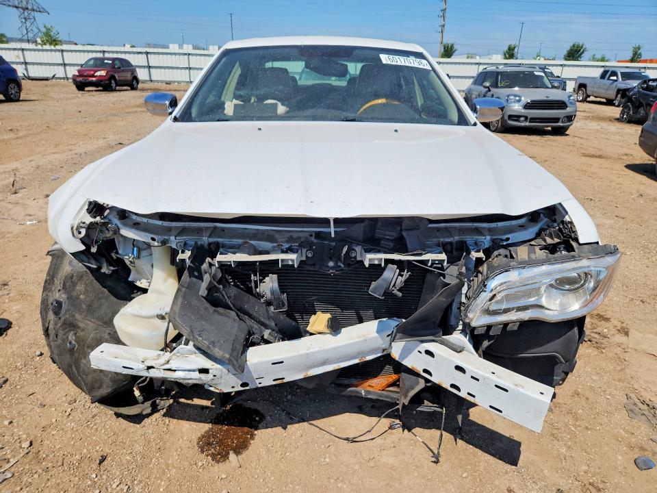 Photo 5 from auction – 2013 CHRYSLER 300C with VIN 2C3CCAKG0DH538272
