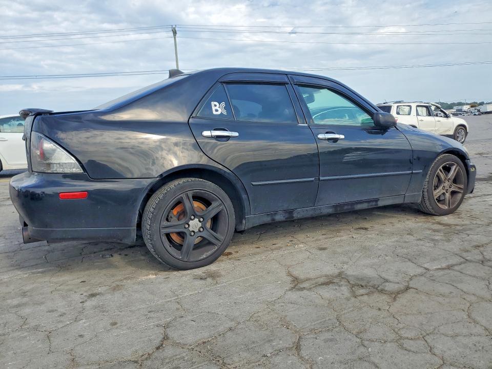 Photo 3 from auction – 2002 LEXUS IS 300 with VIN JTHBD192320047533