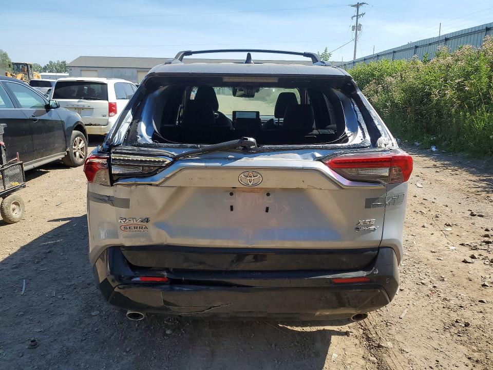 Photo 6 from auction – 2025 TOYOTA RAV4 with VIN JTMFB3FV8SD283137