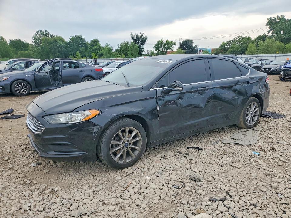 FORD FUSION 2017 with VIN 3FA6P0HD2HR140176 - Photo from auction