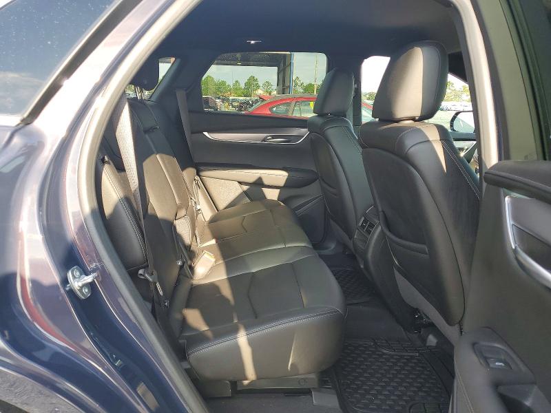 Photo 11 from auction – 2024 CADILLAC XT5 with VIN 1GYKNAR40RZ725638