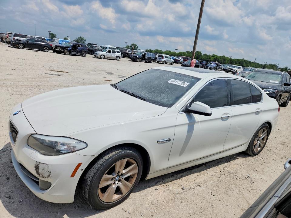 BMW 528 2011 with VIN WBAFR1C56BC743726 - Photo from auction