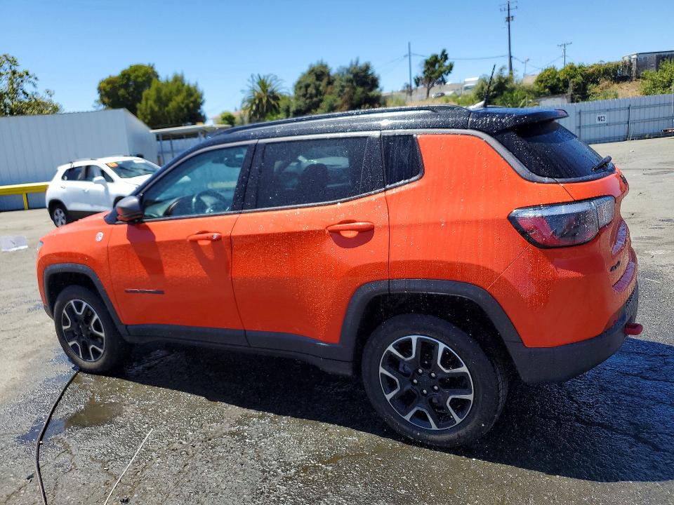 Photo 2 from auction – 2021 JEEP COMPASS with VIN 3C4NJDDB7MT529203