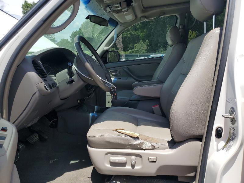 Снимка 7 от търг – 2005 TOYOTA SEQUOIA с VIN 5TDBT44A45S239307