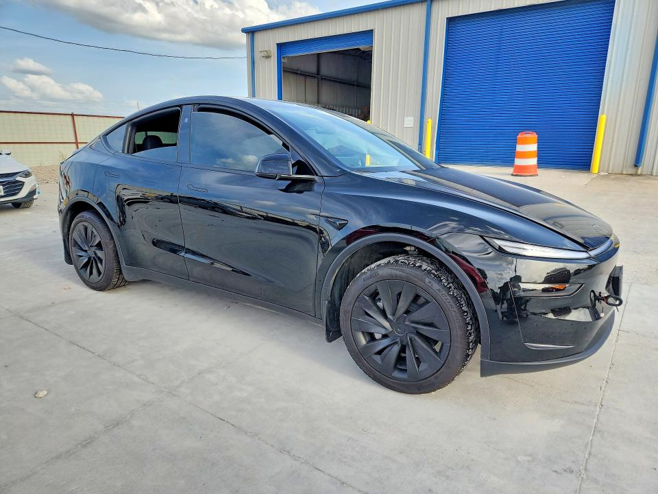 Photo 4 from auction – 2026 TESLA MODEL Y with VIN 7SAYGDED7TA660964