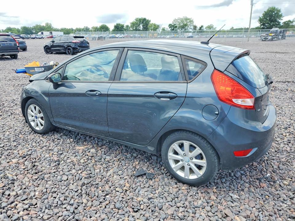 Photo 2 from auction – 2011 FORD FIESTA with VIN 3FADP4EJ6BM171184