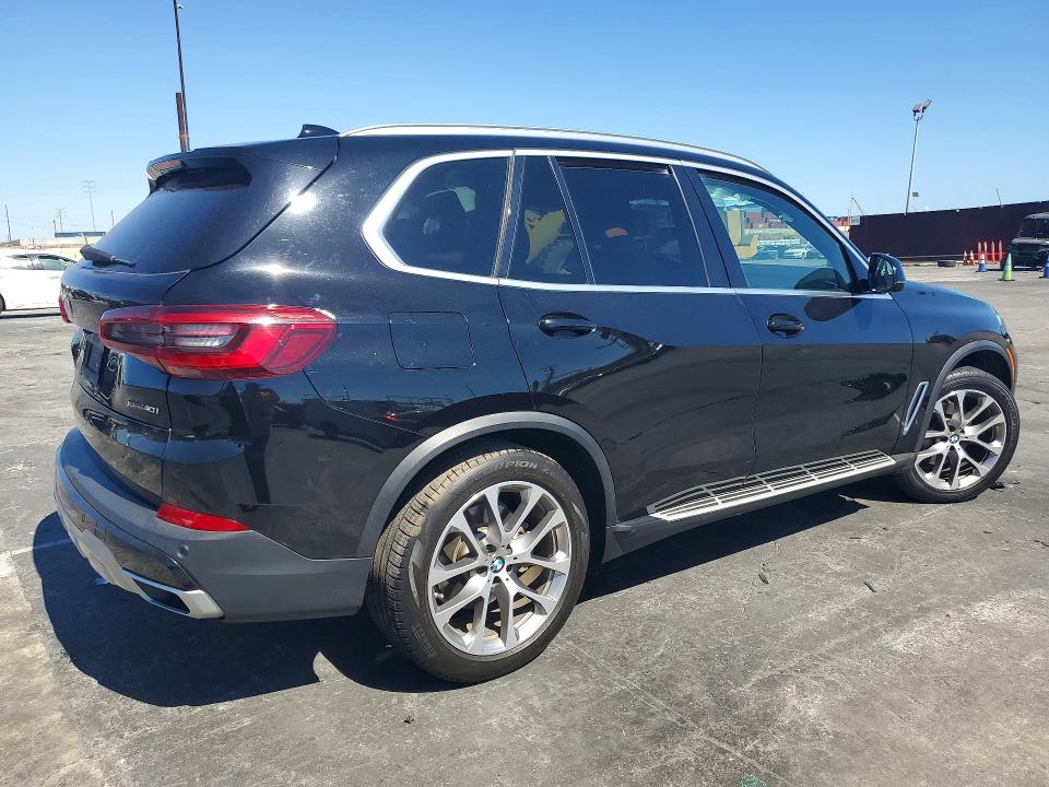 Photo 3 from auction – 2019 BMW X5 with VIN 5UXCR6C56KLK89012