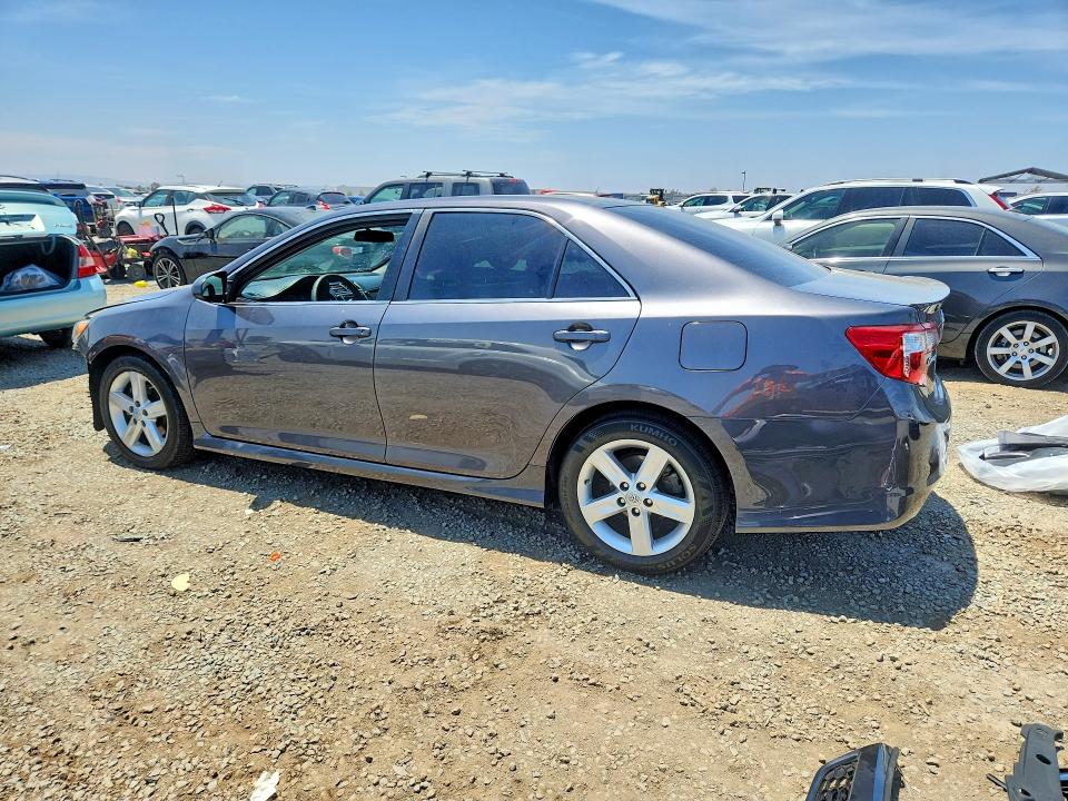 Photo 2 from auction – 2013 TOYOTA CAMRY with VIN 4T1BF1FK4DU261941