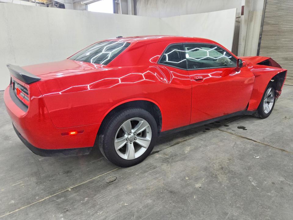Снимка 3 от търг – 2023 DODGE CHALLENGER с VIN 2C3CDZAG0PH586310