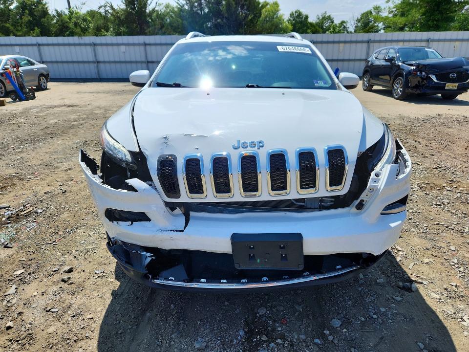 Photo 5 from auction – 2018 JEEP CHEROKEE with VIN 1C4PJMDX6JD609999