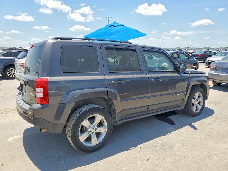 Photo 3 from auction – 2016 JEEP PATRIOT with VIN 1C4NJPFA1GD636926