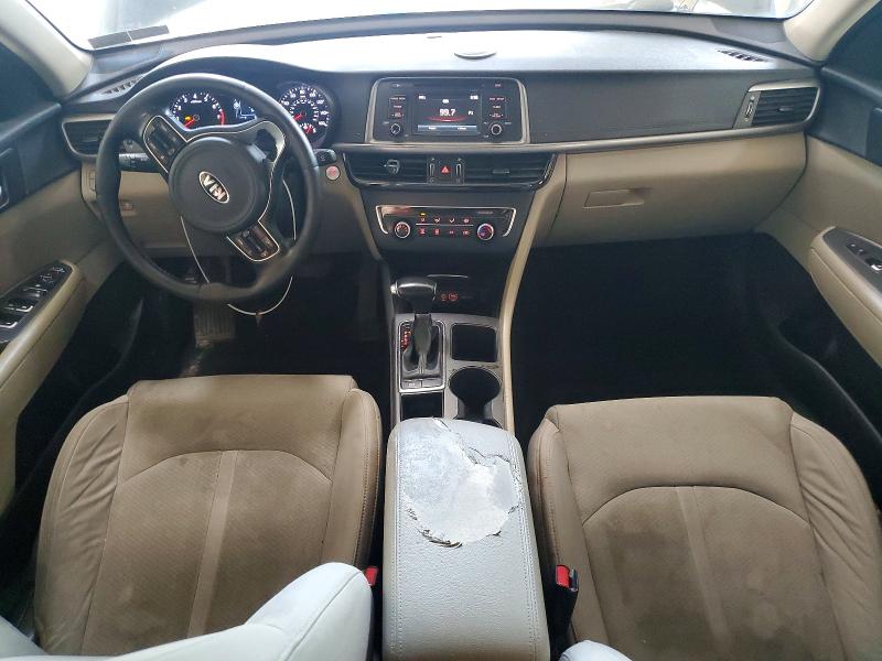 Photo 8 from auction – 2016 KIA OPTIMA with VIN 5XXGT4L11GG022504