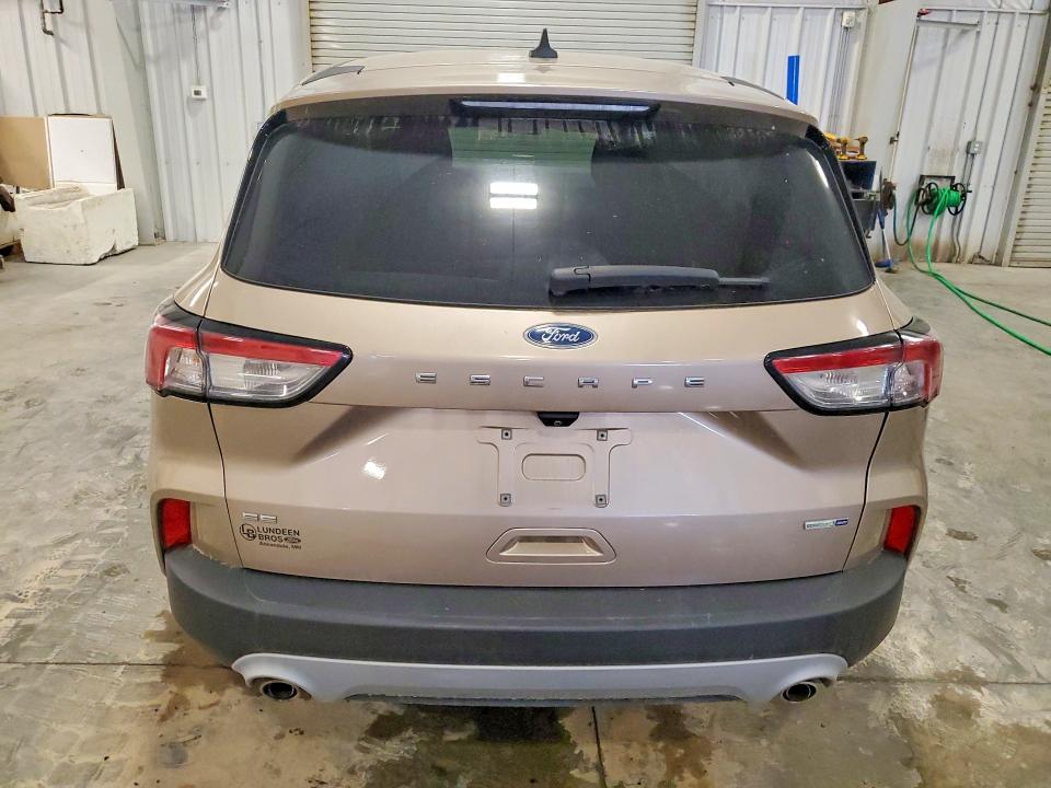 Photo 6 from auction – 2020 FORD ESCAPE with VIN 1FMCU9G66LUB63695