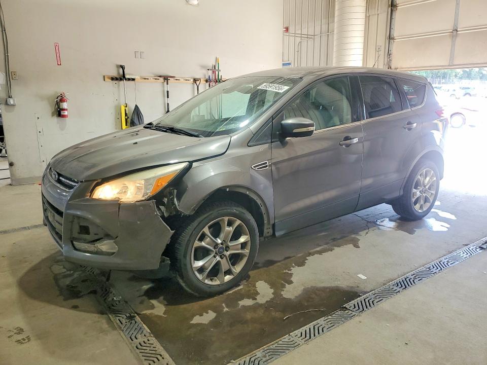 FORD ESCAPE 2013 с VIN 1FMCU9HX2DUC40572 - Снимка от търг
