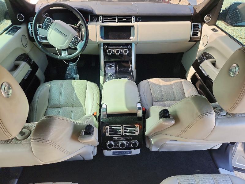 Photo 8 from auction – 2017 LAND ROVER RANGE ROVER with VIN SALGS2FV3HA370610