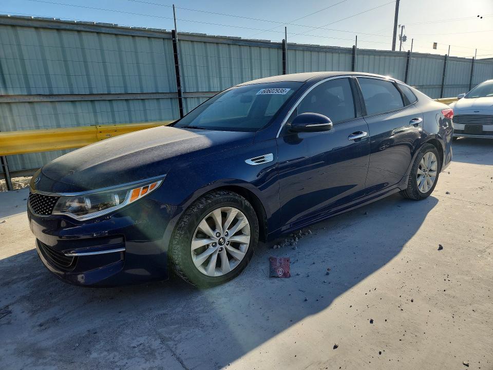 KIA OPTIMA 2016 with VIN 5XXGU4L33GG083920 - Photo from auction