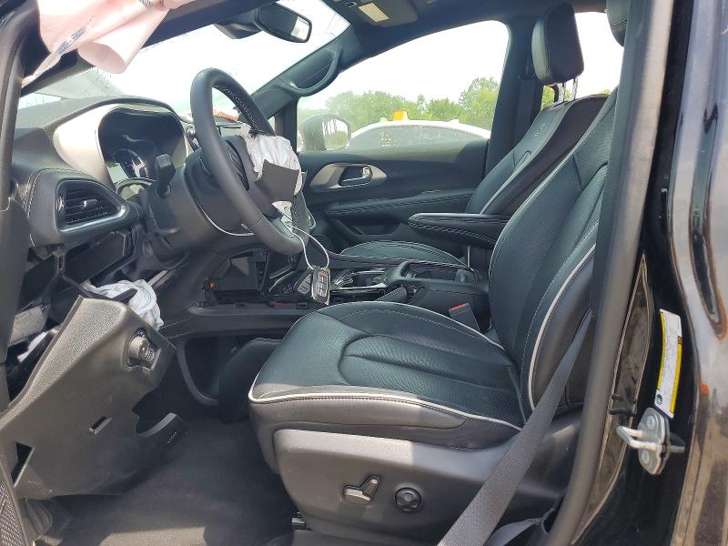 Photo 7 from auction – 2023 CHRYSLER PACIFICA with VIN 2C4RC1S77PR584461