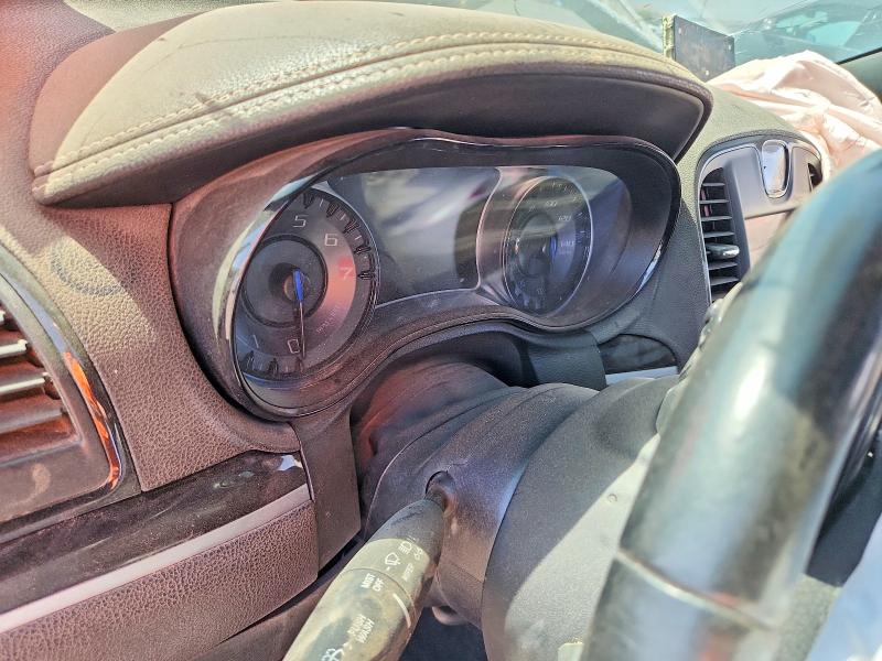 Photo 9 from auction – 2022 CHRYSLER 300 with VIN 2C3CCABG1NH162859