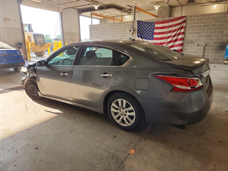 Photo 2 from auction – 2015 NISSAN ALTIMA with VIN 1N4AL3AP7FN876509