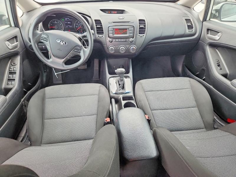 Photo 8 from auction – 2018 KIA FORTE with VIN 3KPFK4A73JE214299