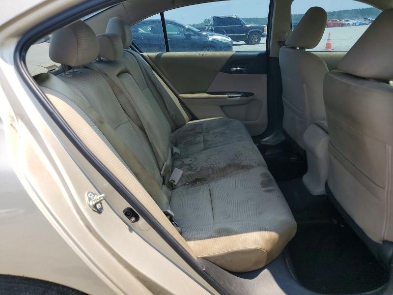 Photo 10 from auction – 2015 HONDA ACCORD with VIN 1HGCR2F38FA017052
